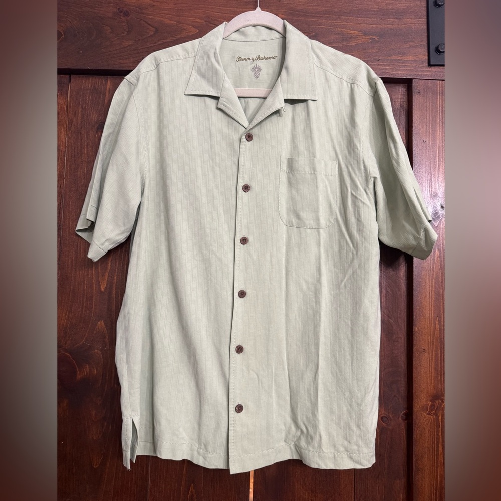 Tommy Bahama Silk Green Short Sleeve Shirt size M